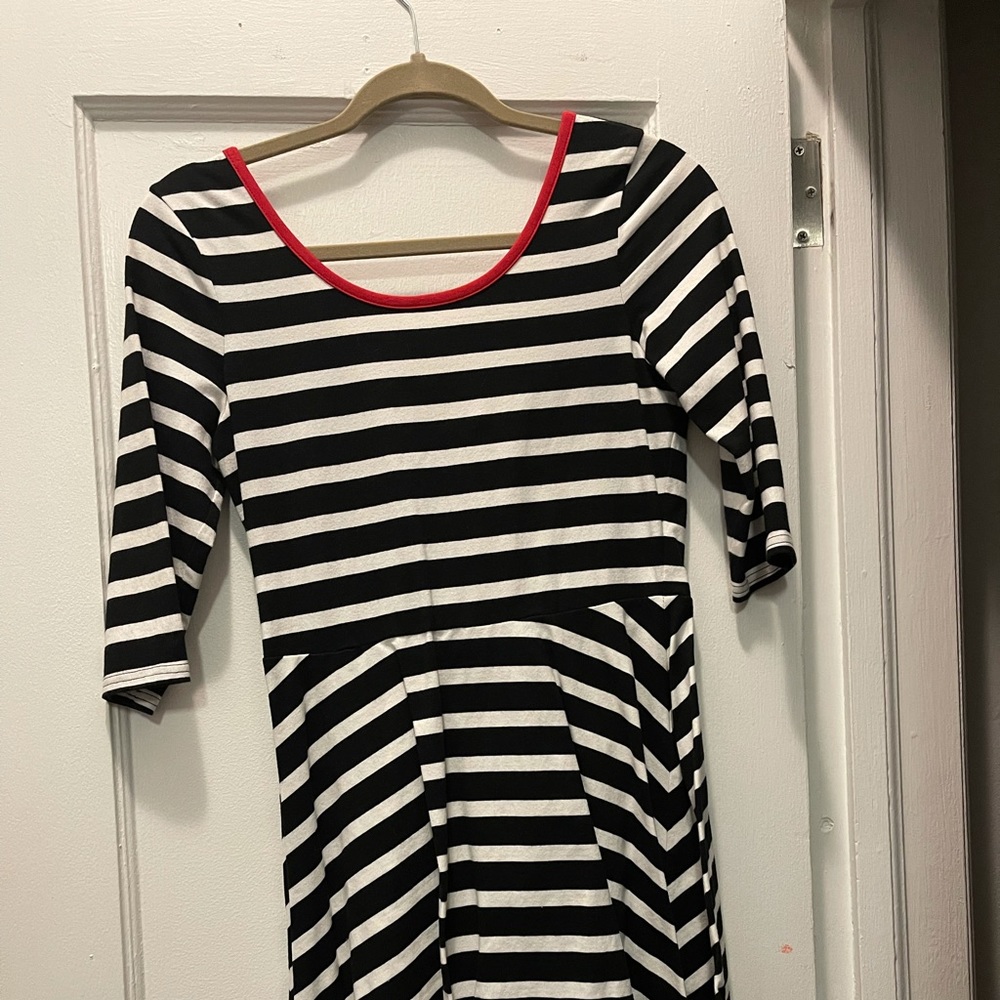 Great condition Express stripped dress